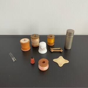 Vintage | Miscellaneous Misc Lot Wooden Sewing Spools Thread Needles Bobbins Kit